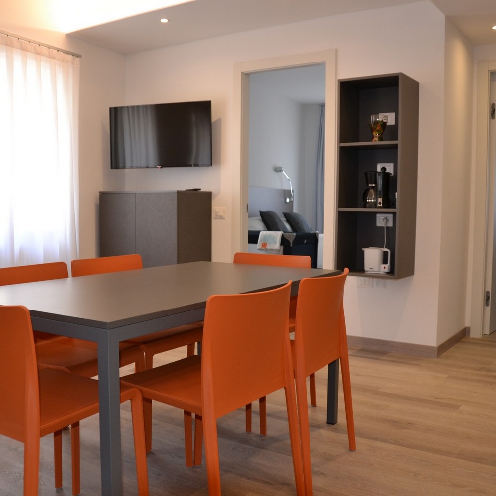 Apartments-Holiday apartments Rivappartamenti in Riva del Garda